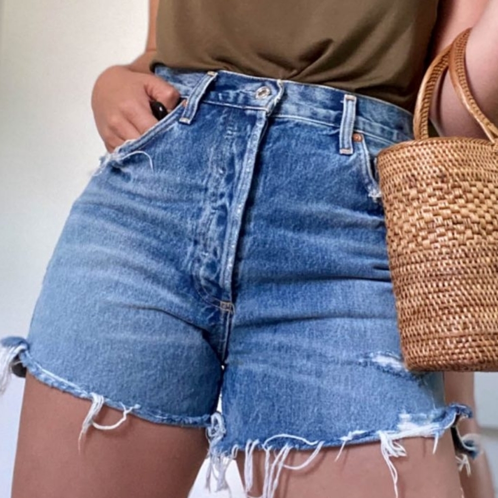 Agolde  Distressed Blue Jean Shorts  Agolde  Dee Shorts Size 26